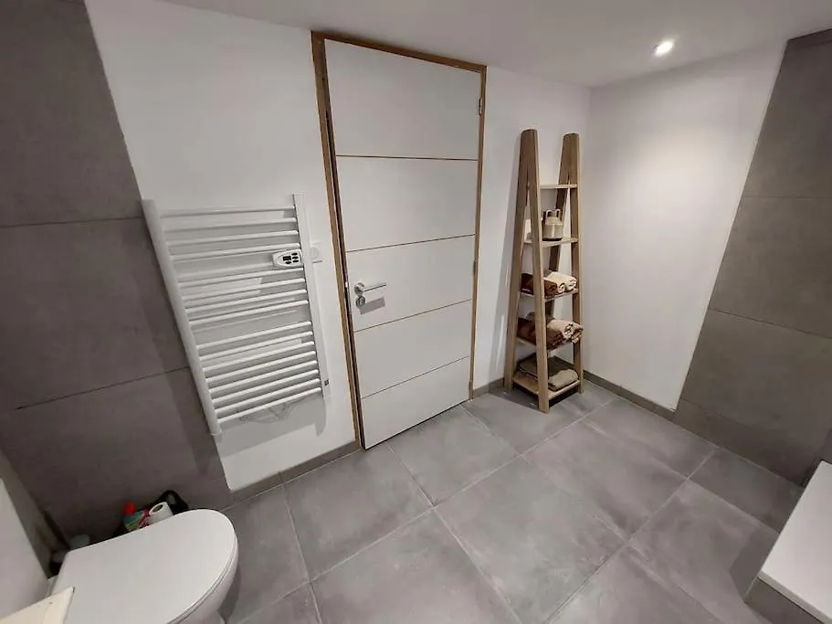 Maison 3 Chambres Avec Jardin Et Piscine A Deux Pas D'Avignon Vedène Tatil Evi
