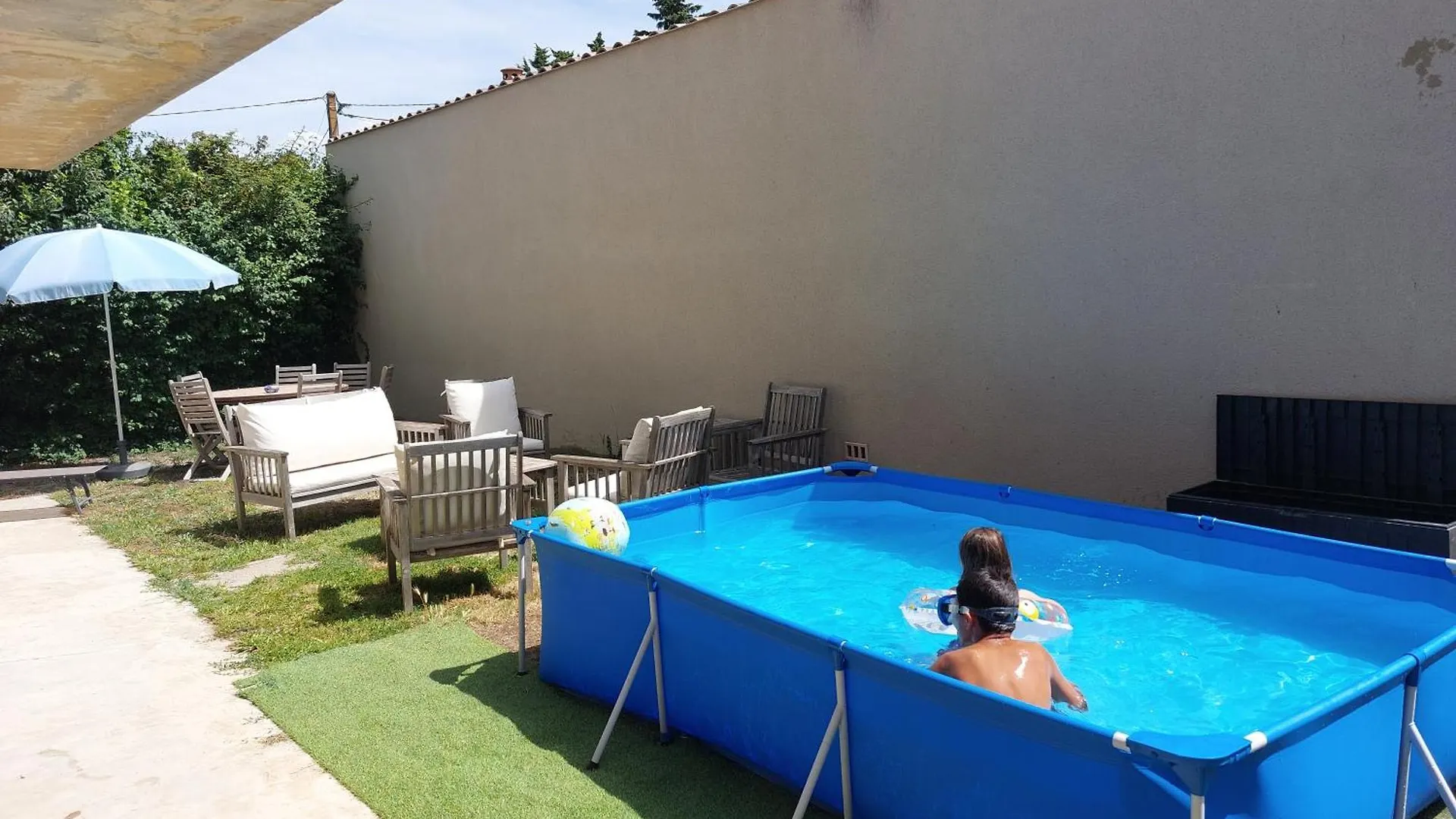 Maison 3 Chambres Avec Jardin Et Piscine A Deux Pas D'Avignon Vedène